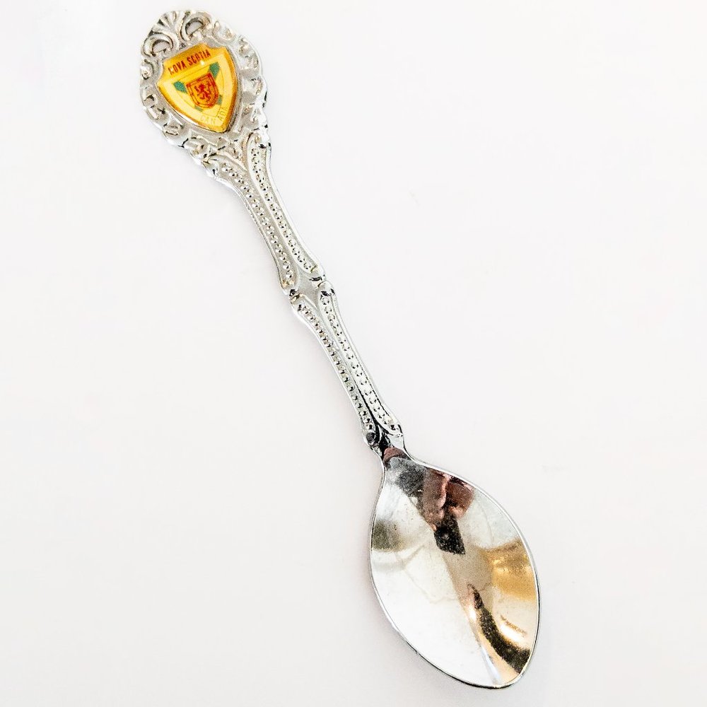 Vintage NOVA SCOTIA Collectible Spoon Canada Souvenir Collectible Emblem Lion